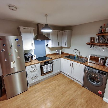 Joshua Court Single Room Stoke-on-Trent Extérieur photo